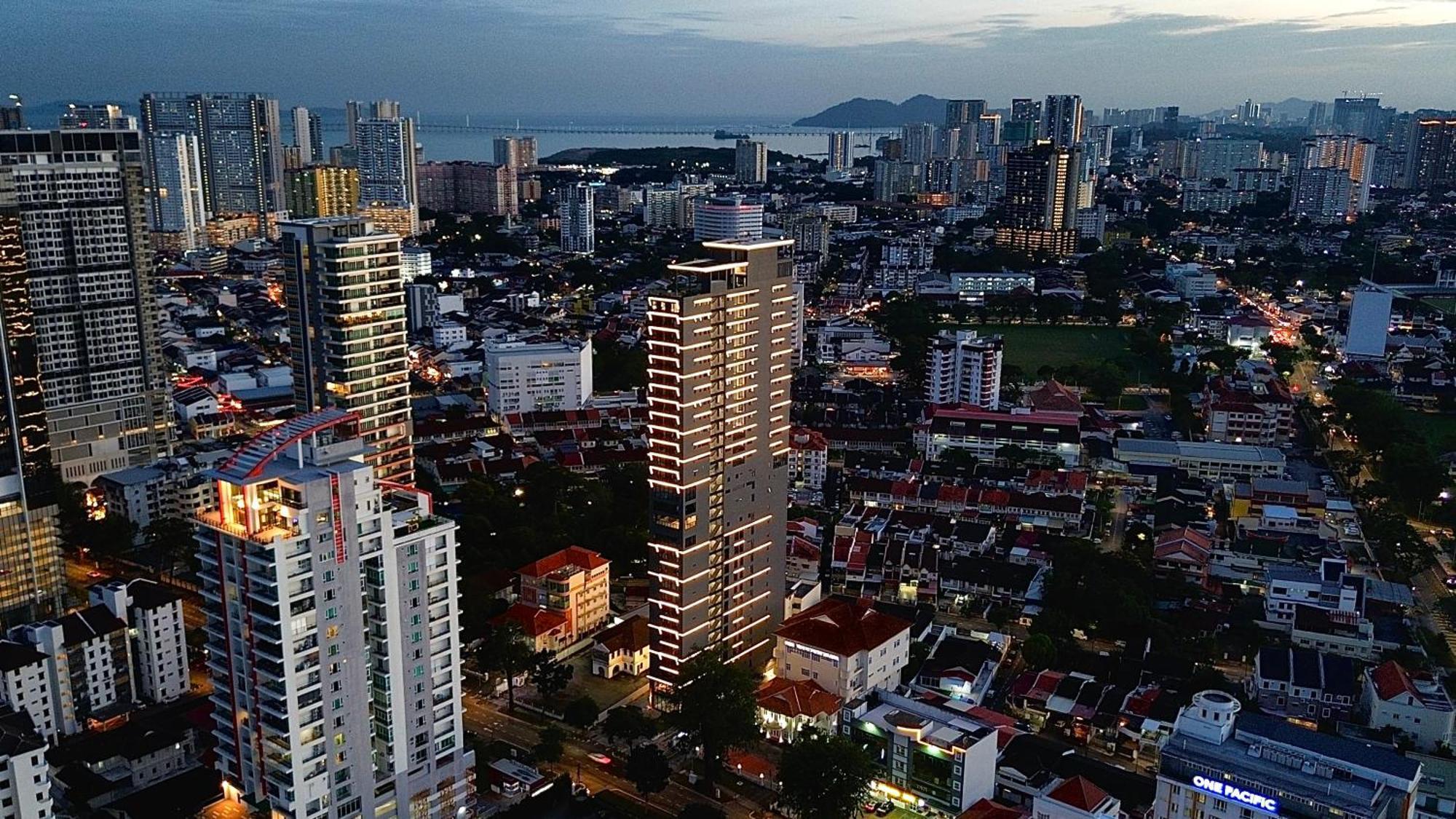 Landison Penang 4*