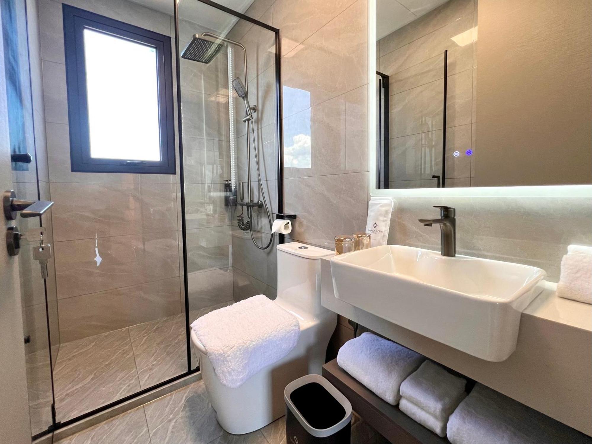 Hotel Landison Penang 4*